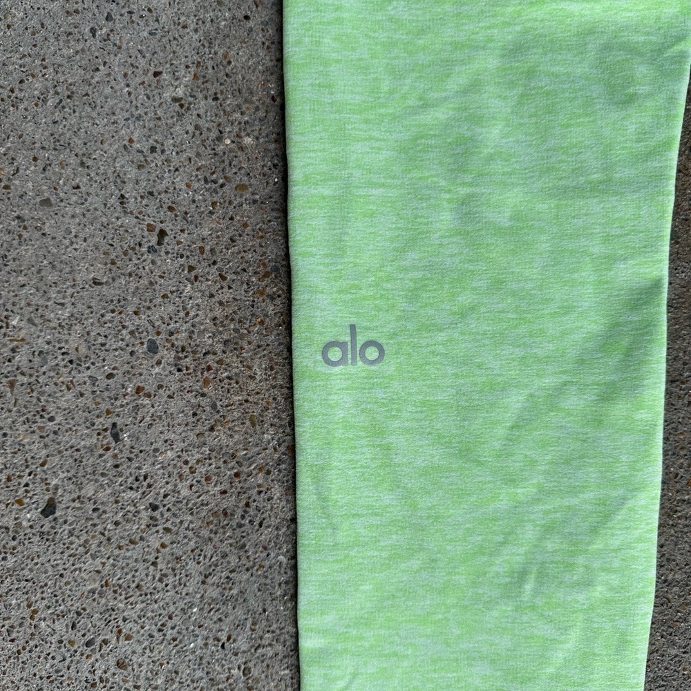 Alo Yoga High Waisted Legging in Ultramint Heather Size XS Activewear Sporty - Picture 4 of 5